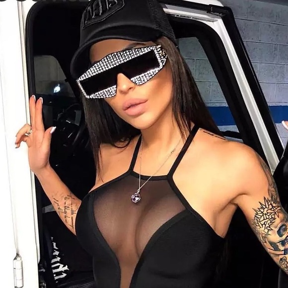 Unbranded Accessories - Rhinestone Studded Oversized Sunglasses
